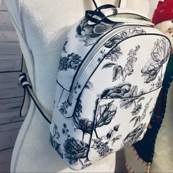 NWT Fiorelli Anouk Small Backpack Mono Botanical - Picture 5 of 7